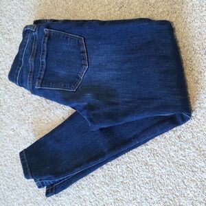 Banana Republic dark wash jeans. Size 2P.